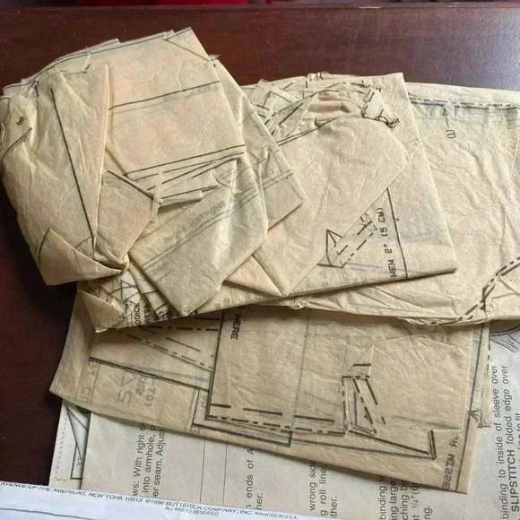 5/$25 Butterick 4772 wedding SEWING dress size 6-10  from 1996 - Picture 5 of 7